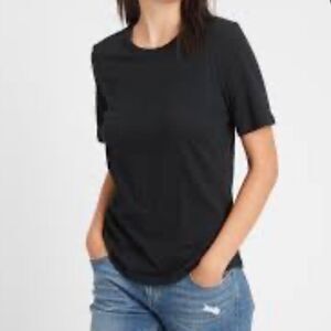 Zara basic black t shirt size small